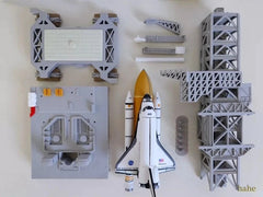 【Upgraded Ver】1/400 Space Shuttle BOLD AND REINFORCED VERSIoN on Launch Tower 07FC0E-D4 - KOEEK