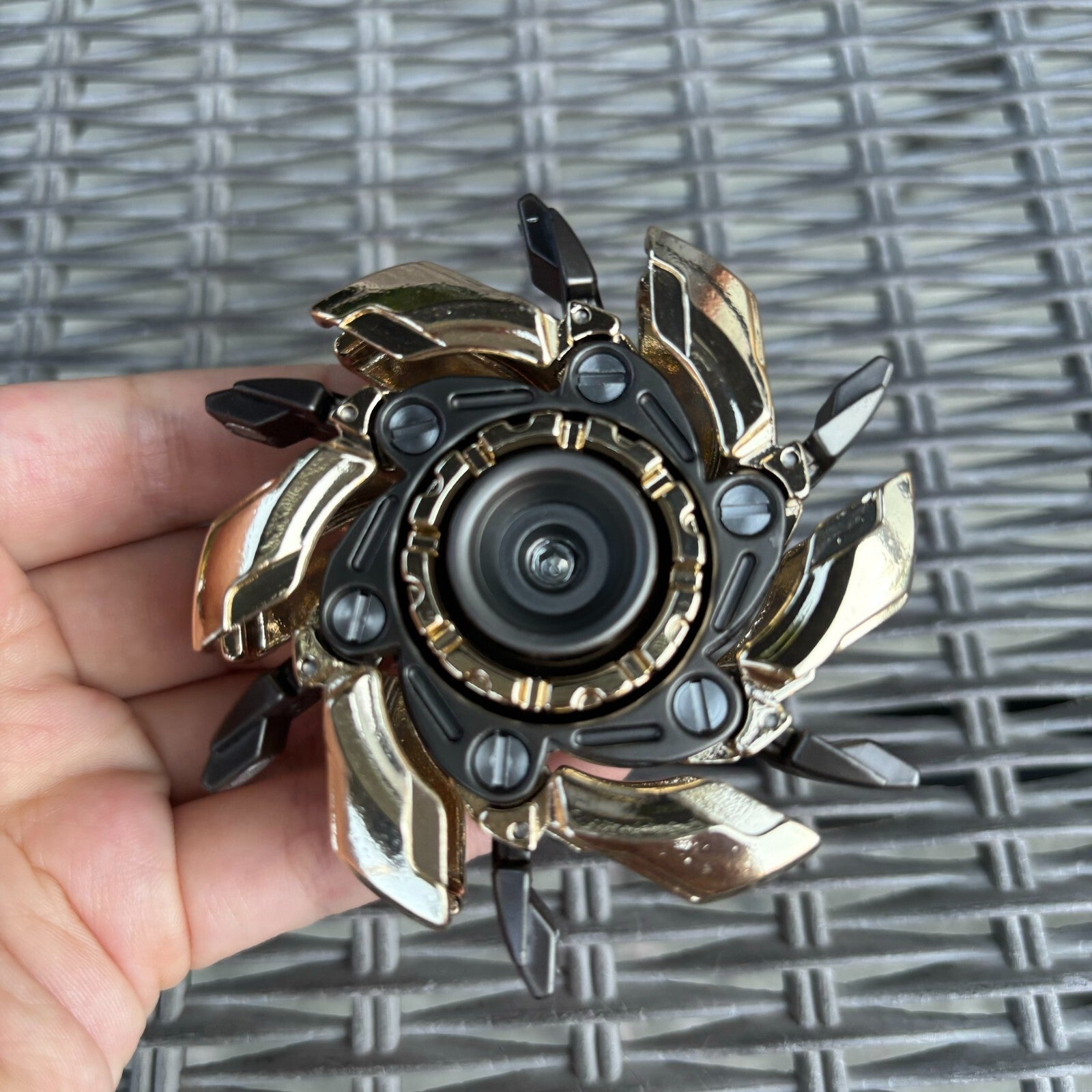 EDC Fidget Grumpy 08 Fidget Spinner Pillbug Metal EDC Beetle Finger Spinner 07FC0E-D4 - KOEEK