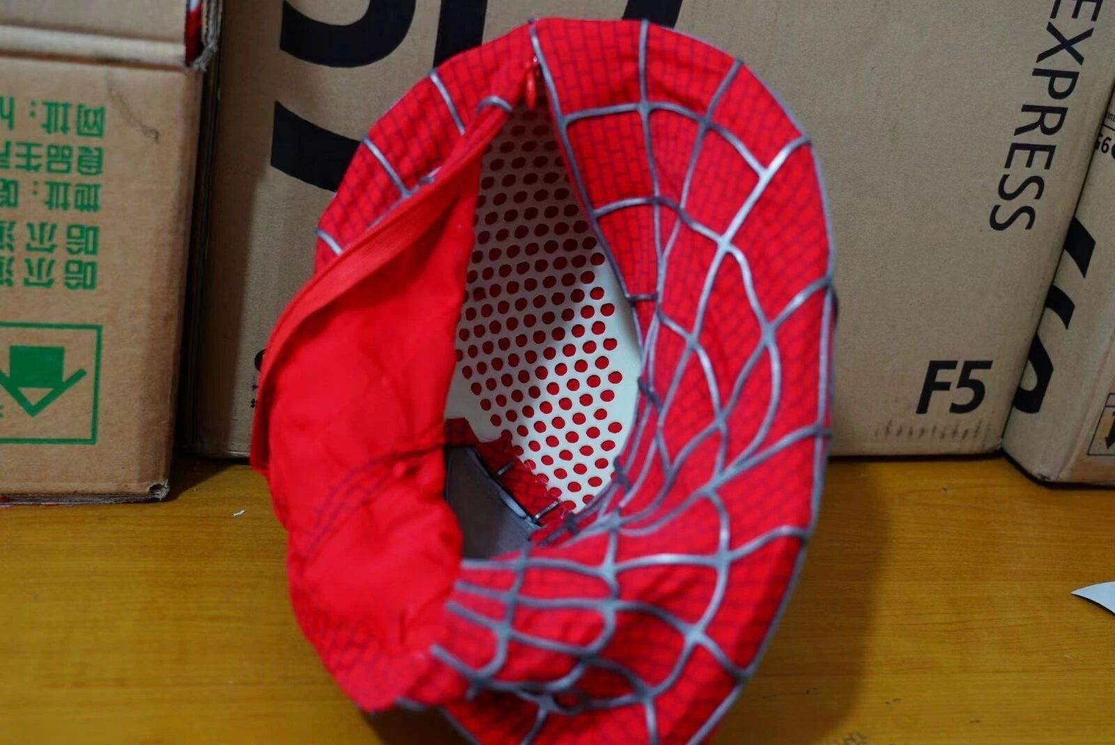 Toby Classic Spider-man Helmet Cosplay 3D Mask Halloween Costume Prop 07FC0E-D4 - KOEEK