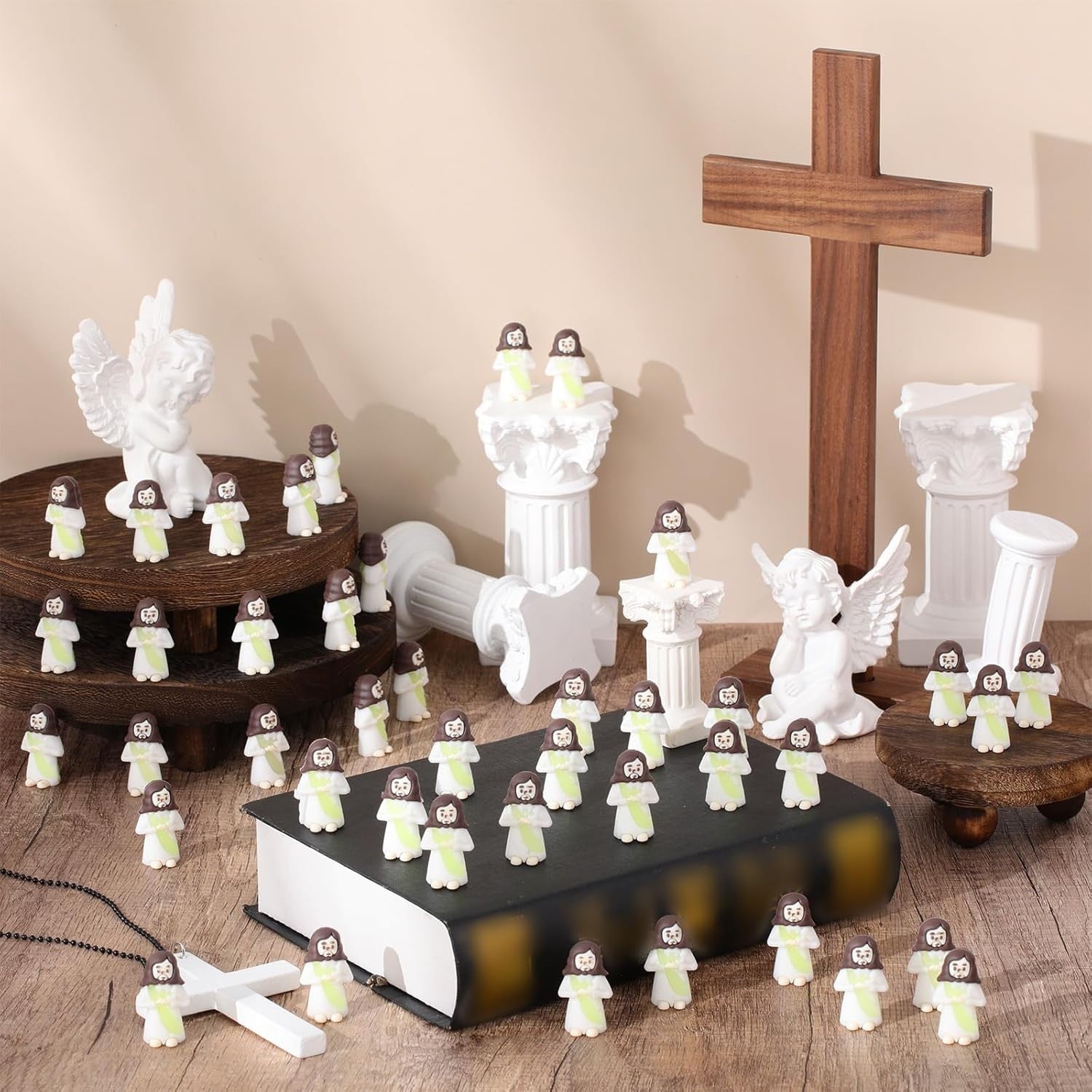 new 50 Pcs Luminous Mini Jesus Figures Figurines Glow in the Dark to White