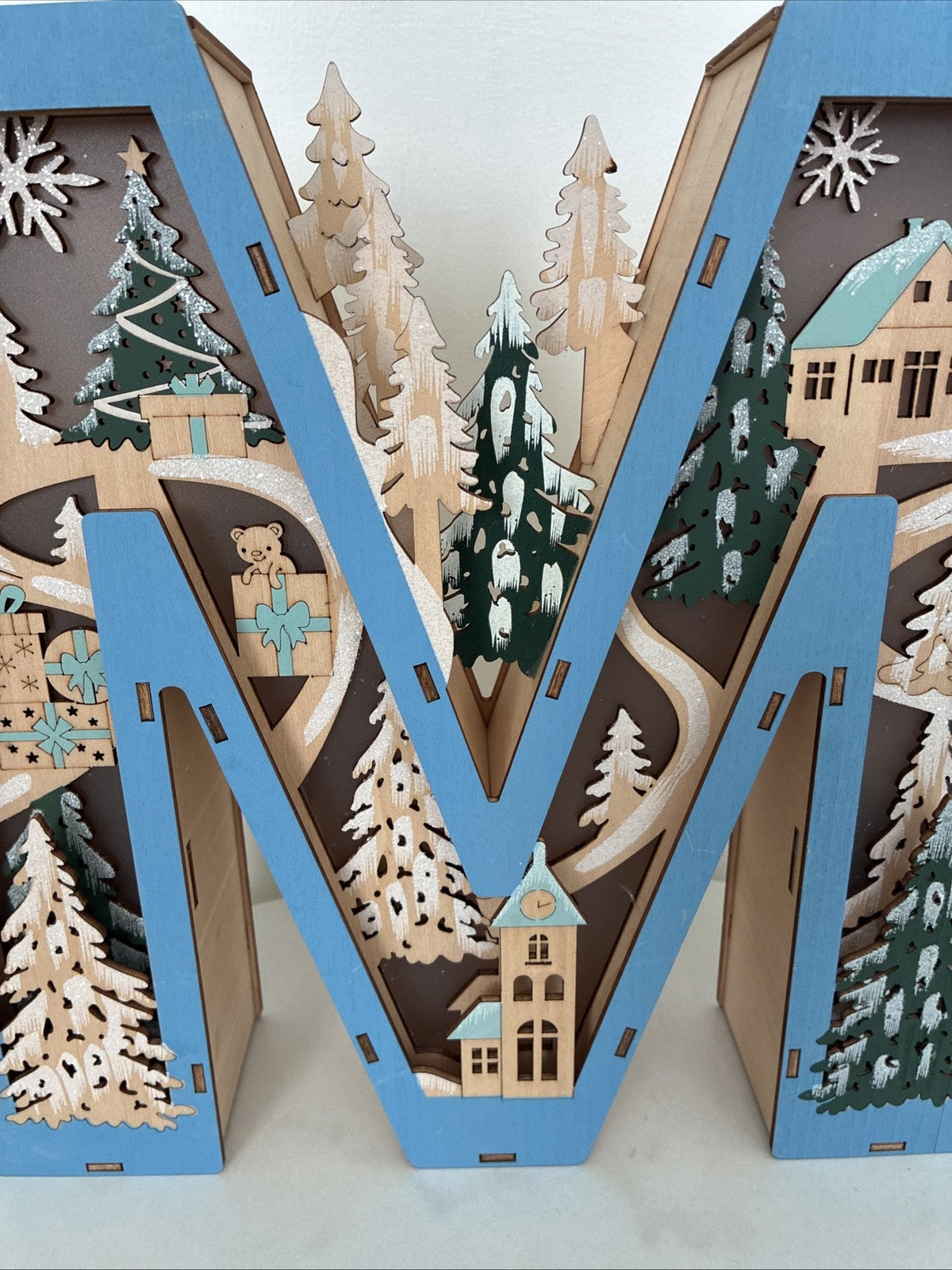 Anthropologie Wonderland Scene Letter M Monogram Christmas Fairy Light Decor ANTHROPOLOGIE - KOEEK