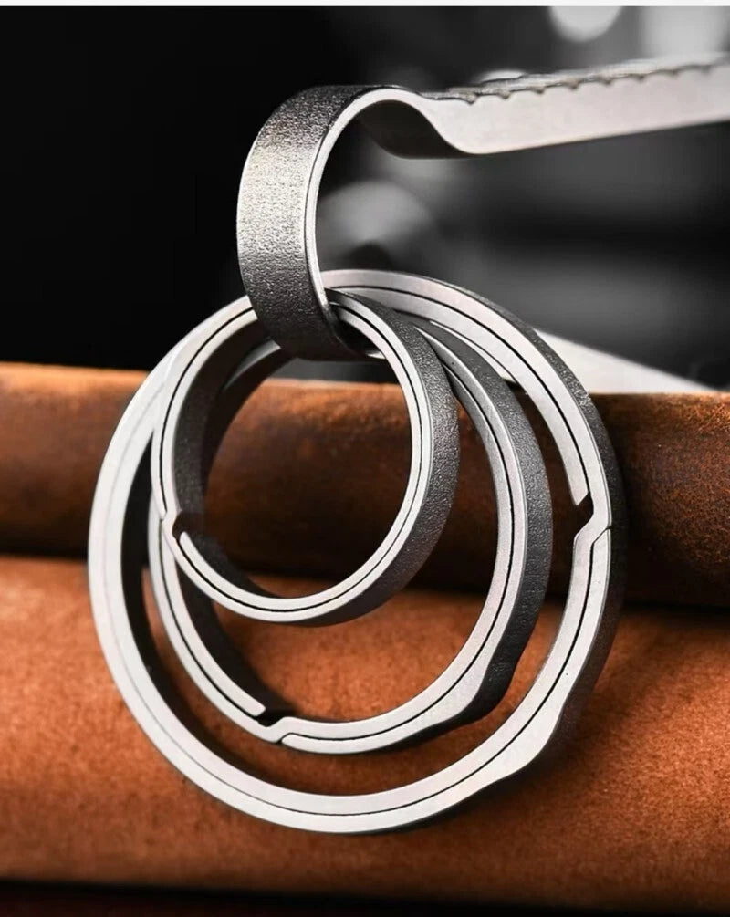 3PCS Titanium Alloy Round Keychain Rings Split Side Pushing Key Rings Heavy Duty 07FC0E-D4 - KOEEK