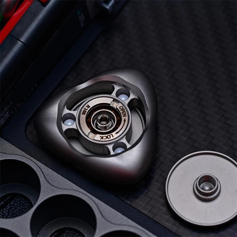 Cool Triangle EDC Hand Spinner Metal Fidget Spinner Stress Relief Relaxation Toy 07FC0E-D4 - KOEEK
