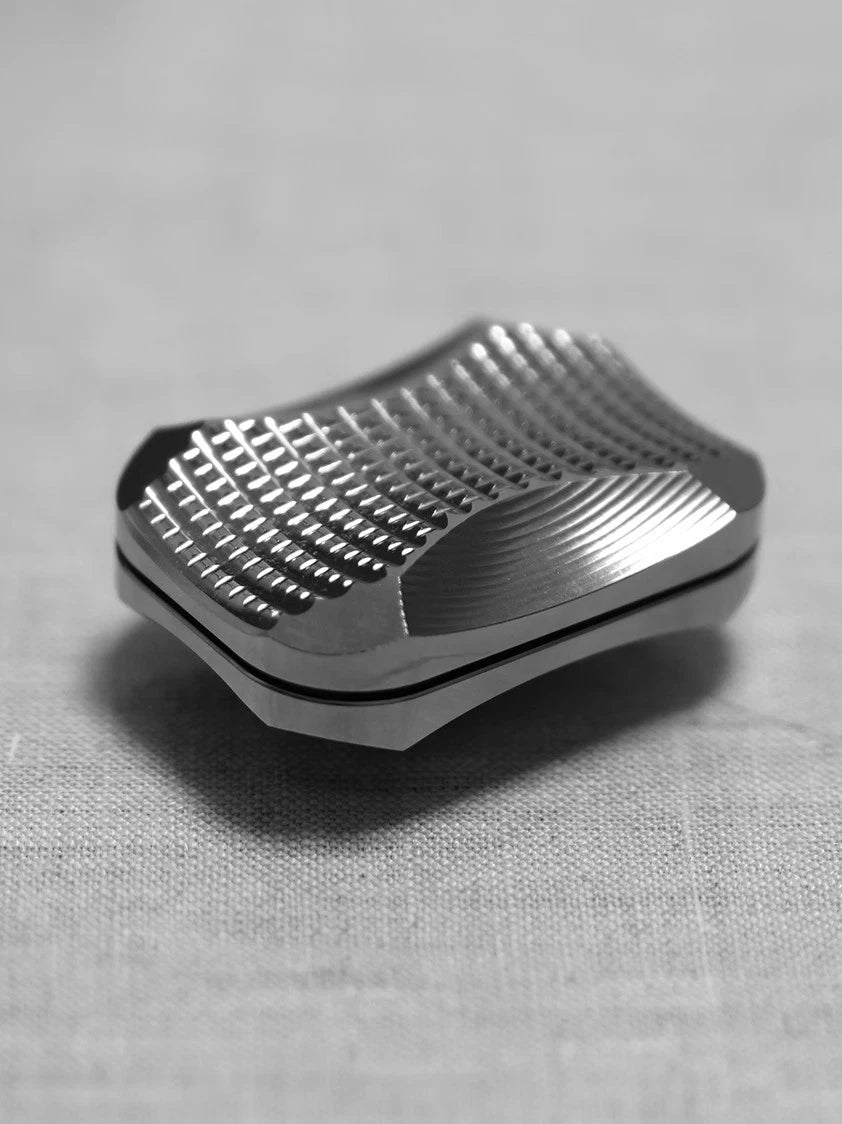 Titanium Alloy Toad Fidget Slider Adult EDC Metal Fidget Toys Stress Relief Toys 07FC0E-D4 - KOEEK