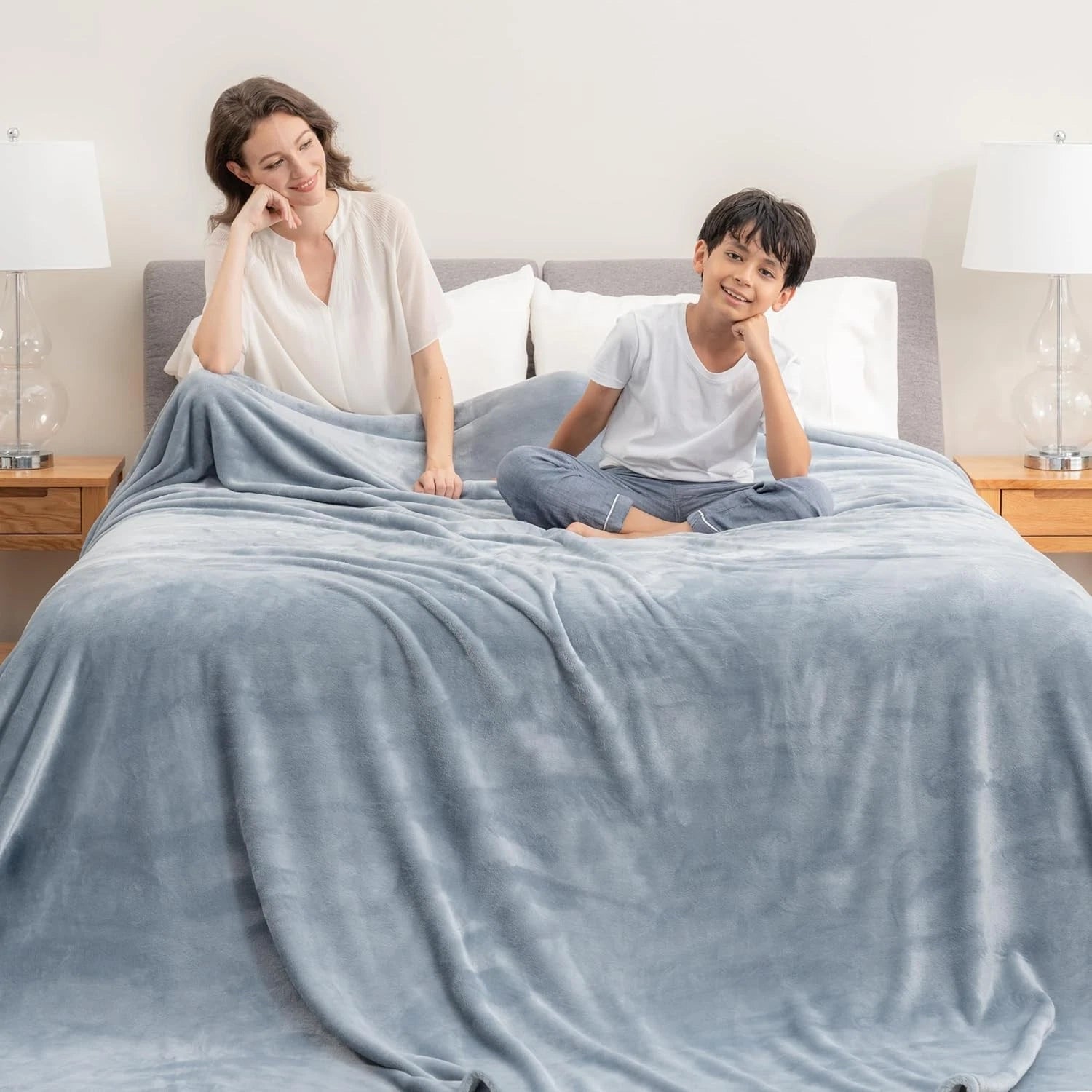 Velvet blanket, extra-large family blanket, suitable for all seasons 07FC0E-D4 - KOEEK