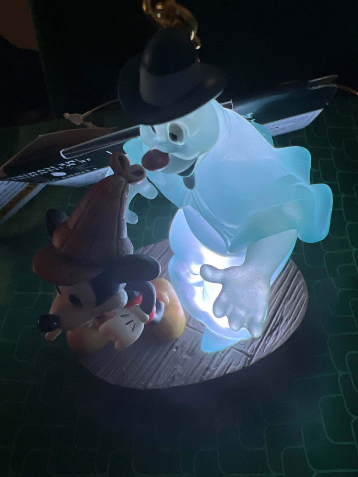 2024 Disney MICKEY MOUSE & GHOST Halloween Light-Up Ornament Lonesome Ghosts DISNEY - KOEEK