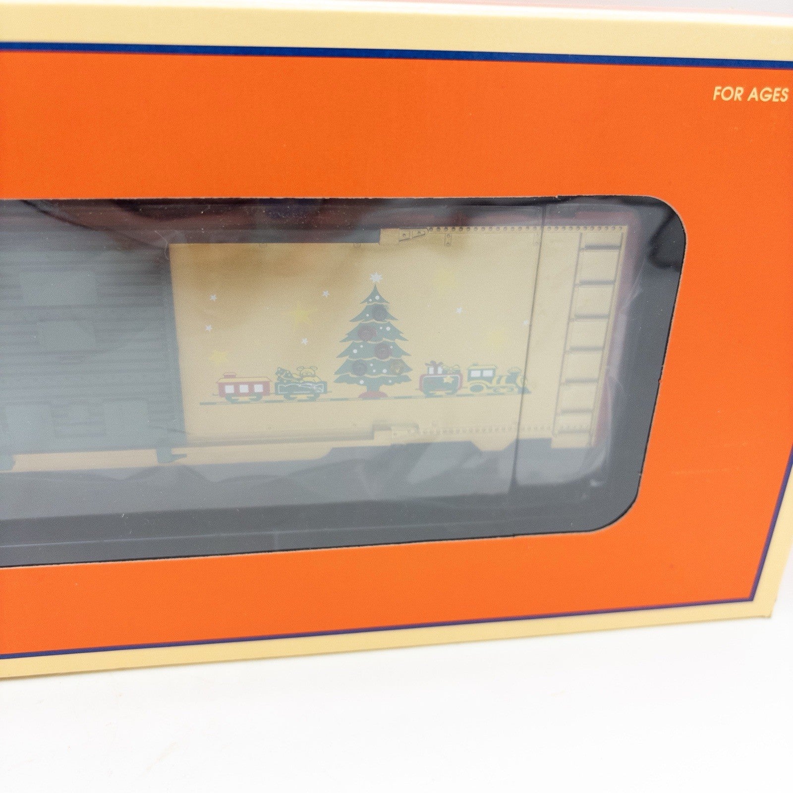 Lionel Christmas Boxcar w/Lights #6-26706 O Gauge Train Car  NIB LIONEL - KOEEK