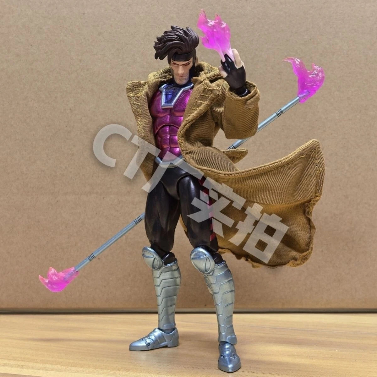 CT Toys MAFEX No.131 X-Men Gambit Comic Ver. Action Figure  Boxed (US STOCK) CT_TOYS - KOEEK