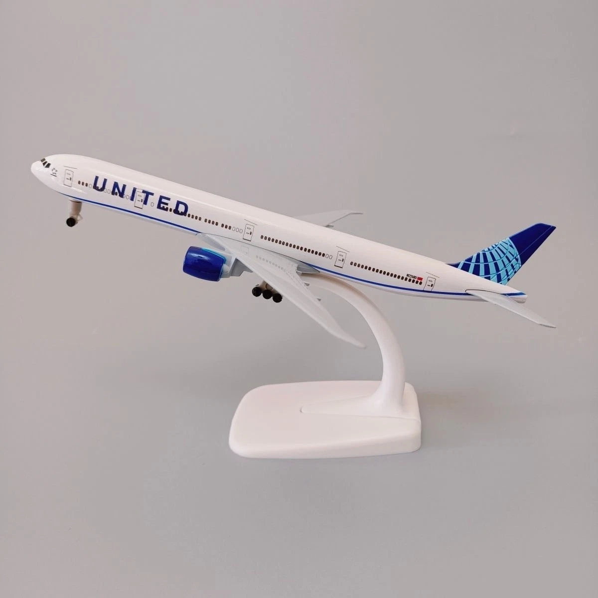 19cm United Airlines Boeing 777 Diecast Metal Aircraft Model  Display 07FC0E-D4 - KOEEK