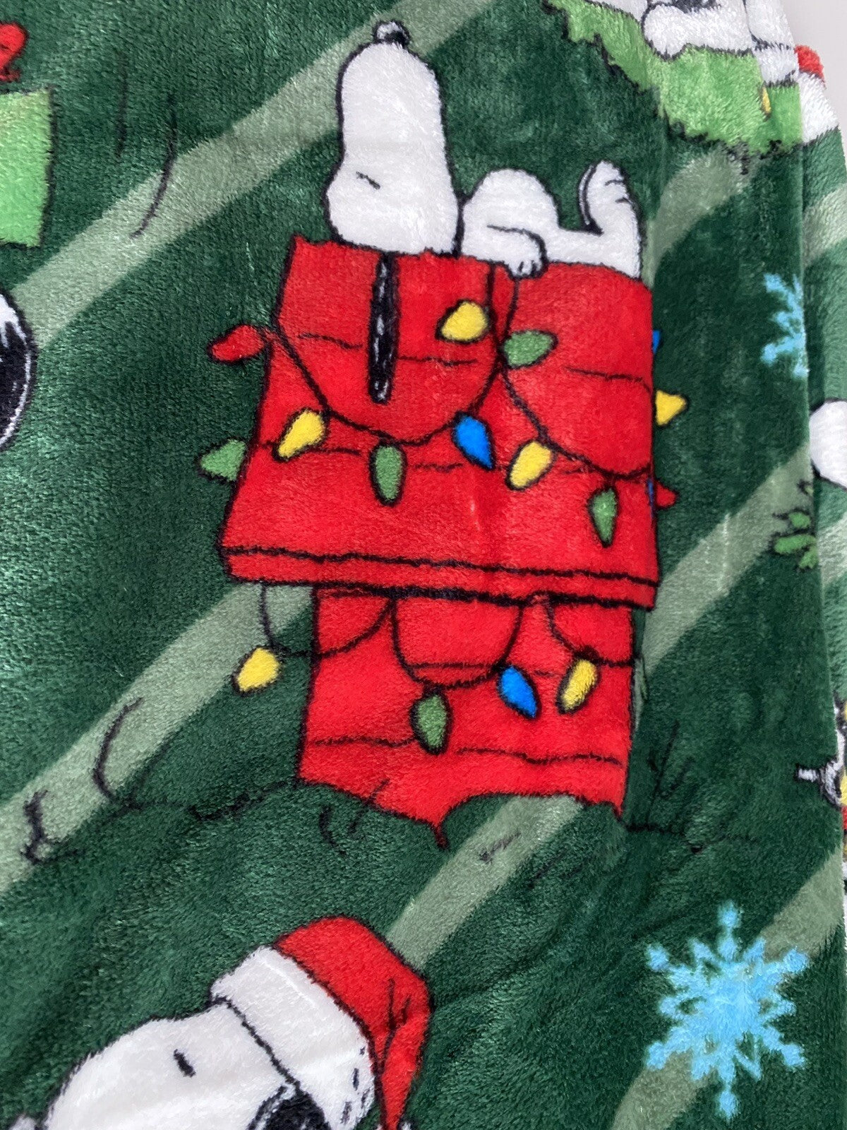 Peanuts Snoopy Christmas Lights Dog House Santa Soft Throw Blanket 50 X 70” 07FC0E-D4 - KOEEK
