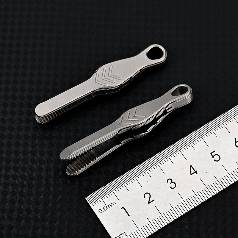 EDC Mini Lightweight Titanium Alloy Keychain Tweezers Portable Outdoor Multitool 07FC0E-D4 - KOEEK