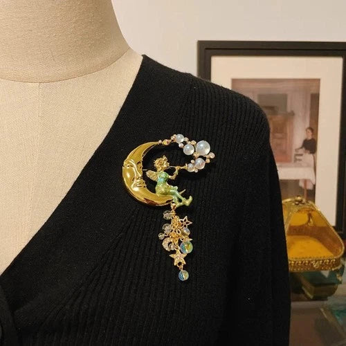 Vintage Art Nouveau Brooch Style Fairy Beauty Shawl Pin Pendant Jewelry Unique 07FC0E-D4 - KOEEK