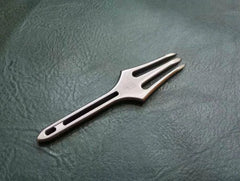 Titanium Alloy Fork Small Harpoon Crowbar Pry Bar keychain EDC Tool Pendant Gift 07FC0E-D4 - KOEEK