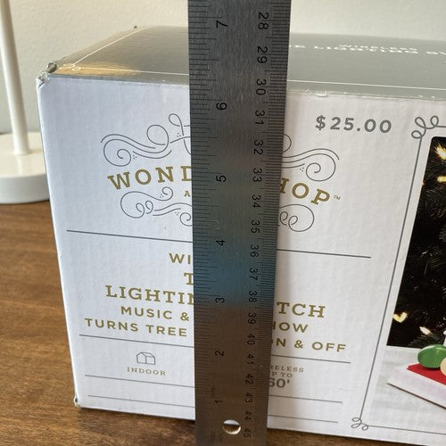 Wondershop Christmas Magic Wireless Tree Lighting Switch Music & Light Show/ WONDERSHOP - KOEEK