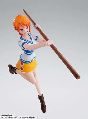 Bandai S.H.Figuarts One Piece Nami -Dawn of Adventure- Action Figure in Stock BANDAI - KOEEK