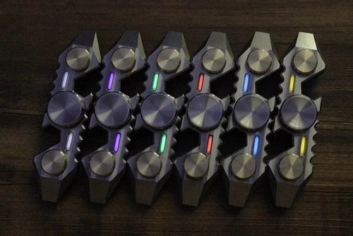 Titanium+Brass Hand Twisting Spinning Top Crowbar Bottle Opener Spinner Gyro Toy 07FC0E-D4 - KOEEK