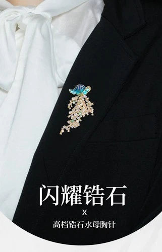 Jellyfish Brooch Zircon Inlaid Creative Luxury Pin Clothing Accessory 07FC0E-D4 - KOEEK