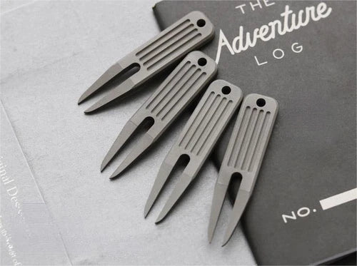 1PC TC4 Titanium Golf Divot Repair Tool Golf Green Fork EDC Portable Keychain 07FC0E-D4 - KOEEK