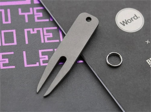 1PC TC4 Titanium Golf Divot Repair Tool Golf Green Fork EDC Portable Keychain 07FC0E-D4 - KOEEK