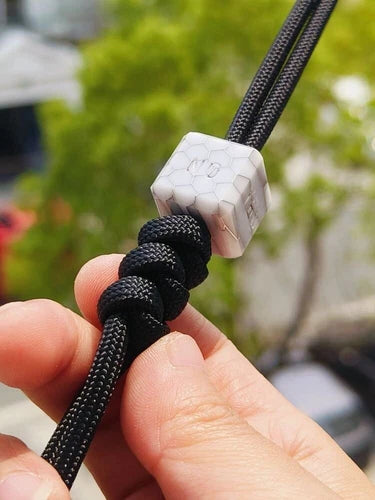 1PC EDC Resin Knife Lanyard Bead Paracord Pendant Charm DIY Bracelet Making Bead 07FC0E-D4 - KOEEK