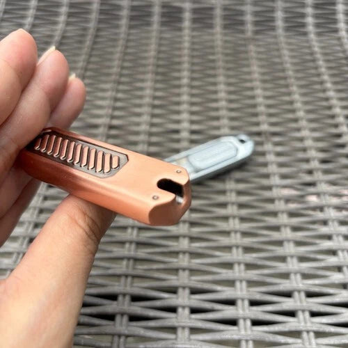EDC fingertip rebound push card mini fingertip toy relieves adult stress 07FC0E-D4 - KOEEK