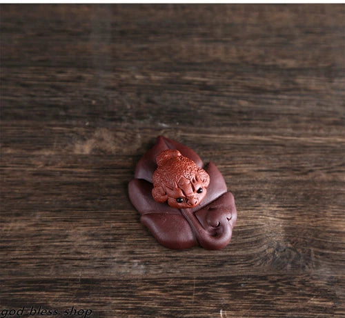 Creative Table Decoration Gift Yixing Zisha Tea Pet Purple Clay Toad Mascot 07FC0E-D4 - KOEEK