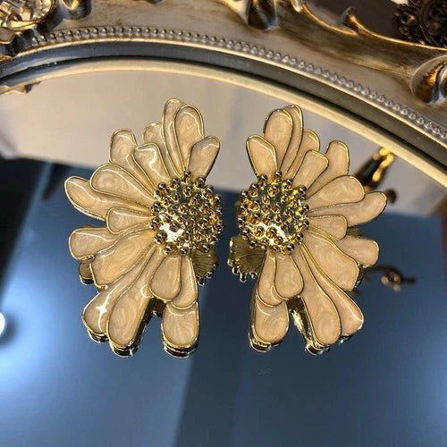 Vintage Enamel Magnolia Flower Brooch Earrings Set Retro Style Jewelry 07FC0E-D4 - KOEEK