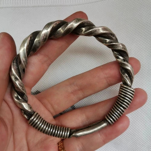 Vintage Indigenous Handmade Antique Collection Silver Bracelet 125 07FC0E-D4 - KOEEK