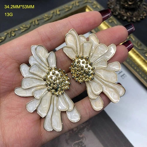 Vintage Enamel Magnolia Flower Brooch Earrings Set Retro Style Jewelry 07FC0E-D4 - KOEEK