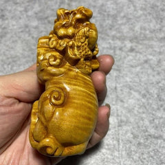 Golden Nanmu Pixiu 9.7×4.8×4.0cm Hand Carved Wenwan Random Color 07FC0E-D4 - KOEEK