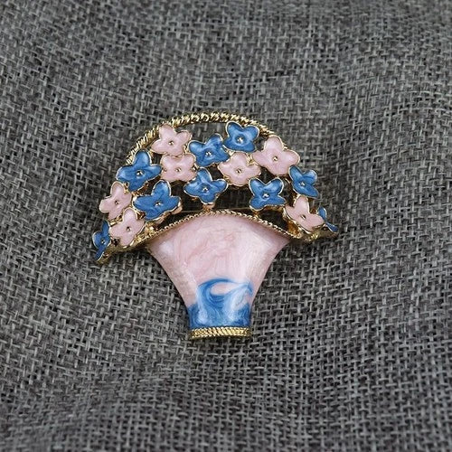 Western Vintage Enamel Craft Flower Basket Brooch Lapel Pin 07FC0E-D4 - KOEEK