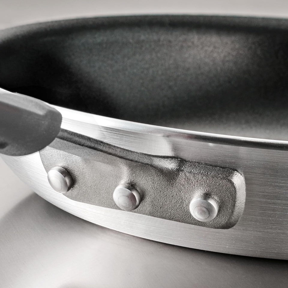 new Tramontina Professional 12-Inch Non Stick Large Frying Pan, 12 Inch, Gray TRAMONTINA - KOEEK